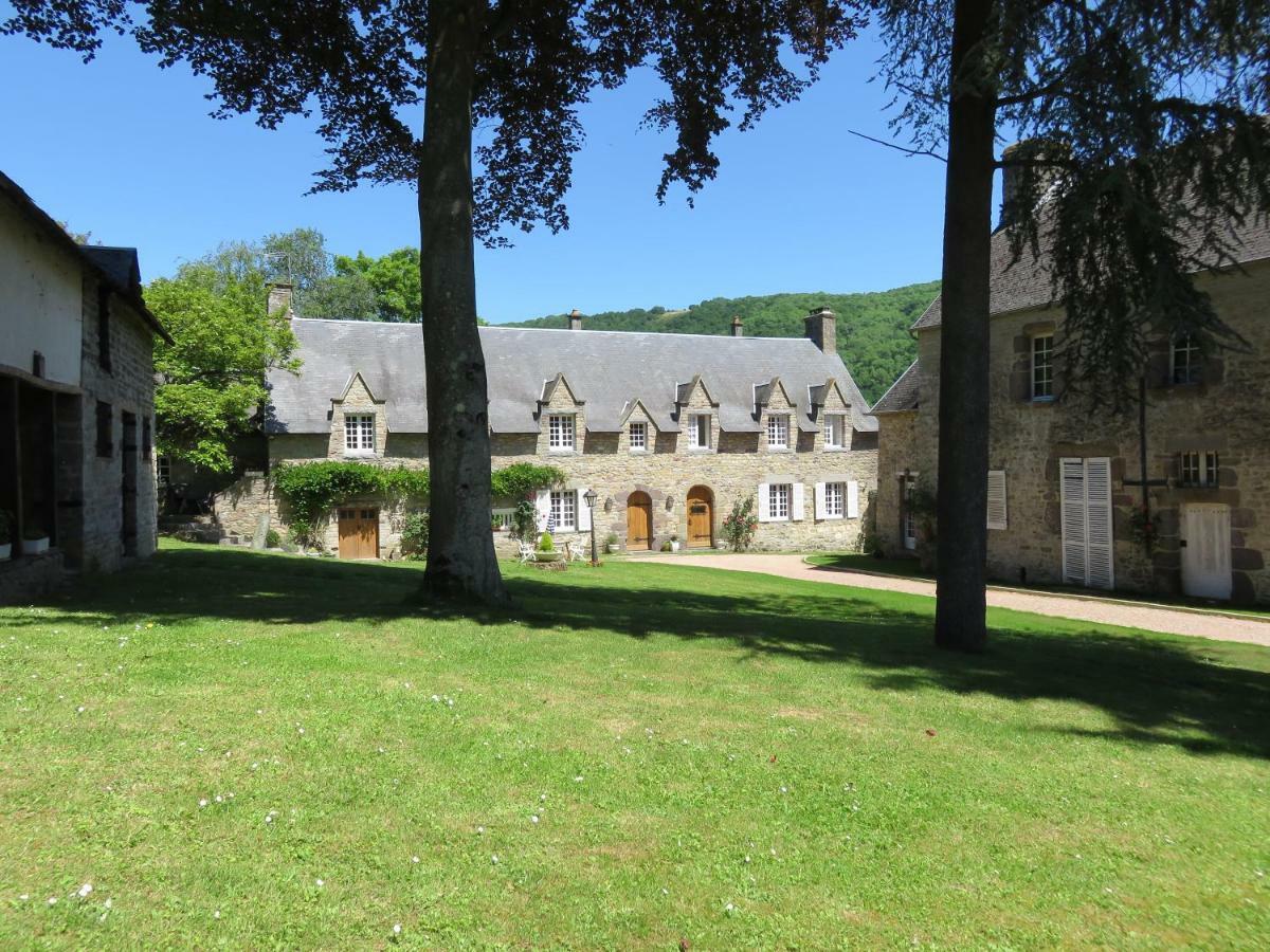 Le Manoir De Placy - Chambres D'Hotes Clécy Εξωτερικό φωτογραφία